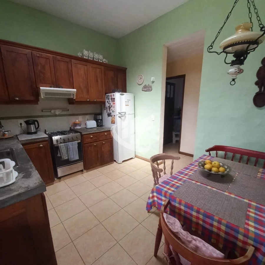 Casa ID.2417 - PUNTA DEL ESTE JARDINES DE CORDOBA ALQUILER ANUAL DESDE MARZO CASA DE 3 DORMITORIOS 3 BAÑOS