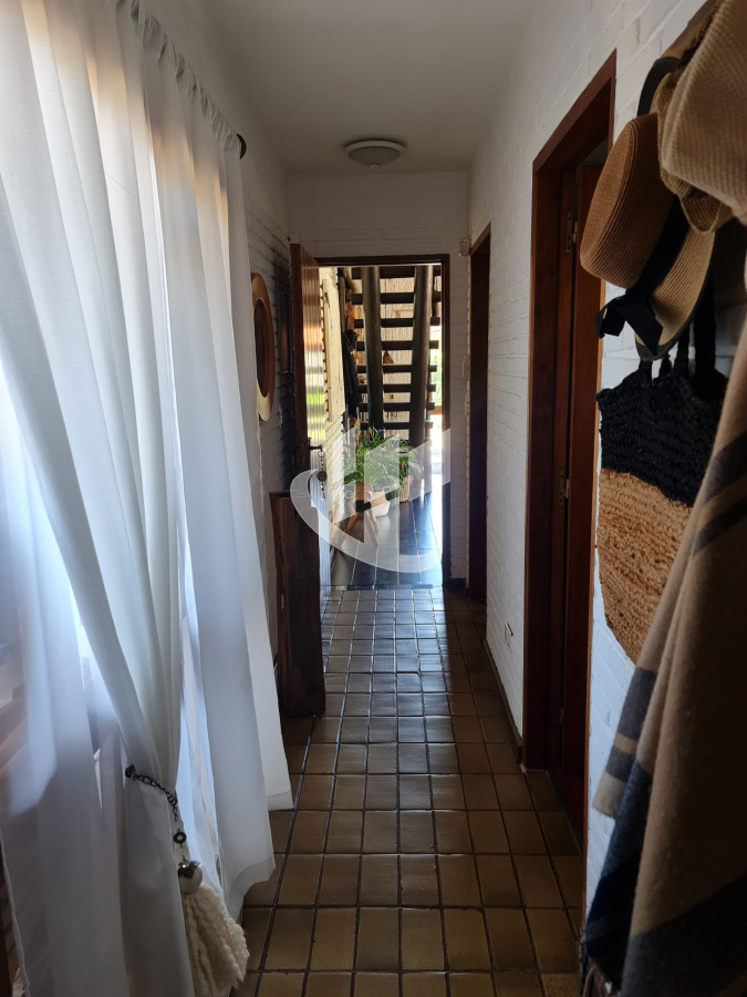 Casa ID.1208 - VENDO