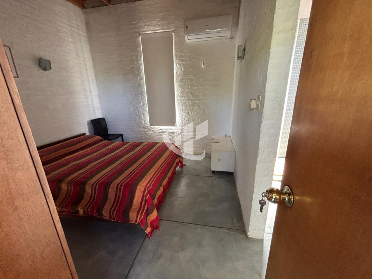 Casa ID.2390 - CASA ALQUILER TEMPORARIO - PUNTA DEL ESTE - LAGUNA DE LOS CISNES