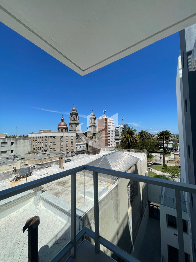 Casa ID.864 - - RESERVADO - APARTAMENTO DE 1D CON GARAGE 