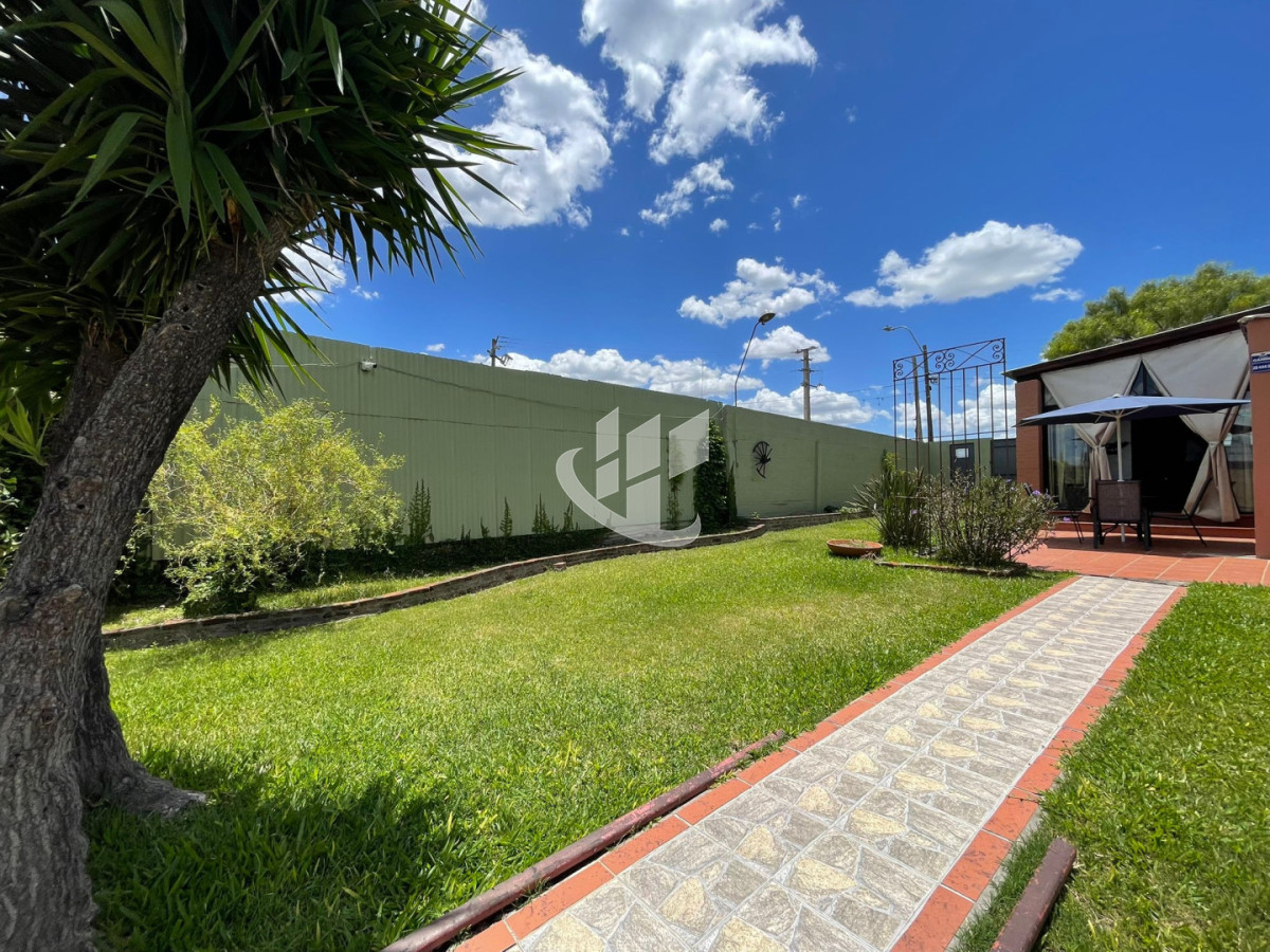 Casa ID.2396 - CASA EN MERCEDES