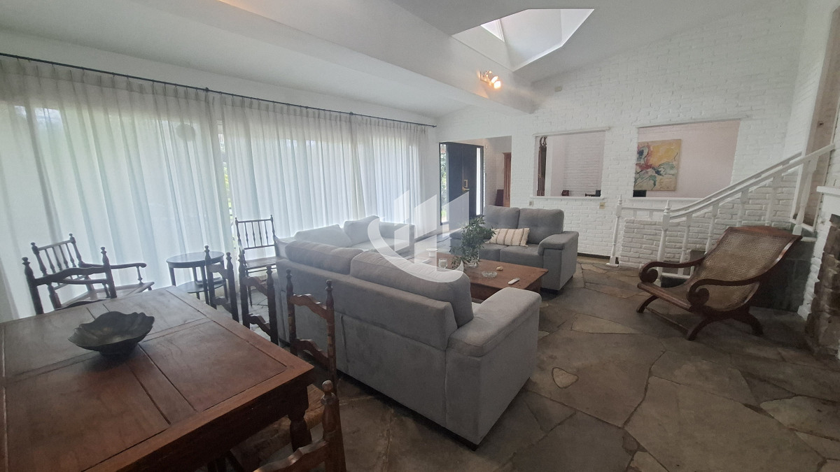 Casa ID.2054 - Alquiler de Verano, 4 dormitorios, San Rafael, Punta del Este