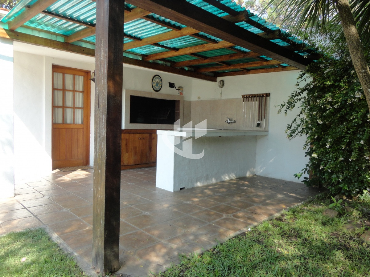 Casa ID.1954 - Casa en alquiler anual de 3 dormitorios a pasos de playa Mansa