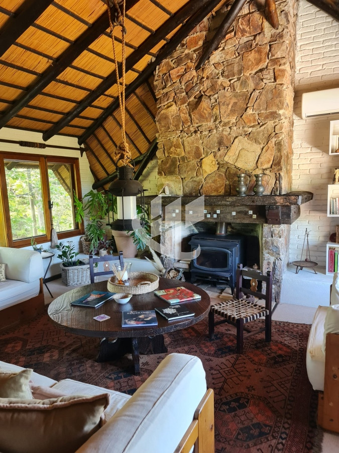 Casa ID.1208 - VENDO