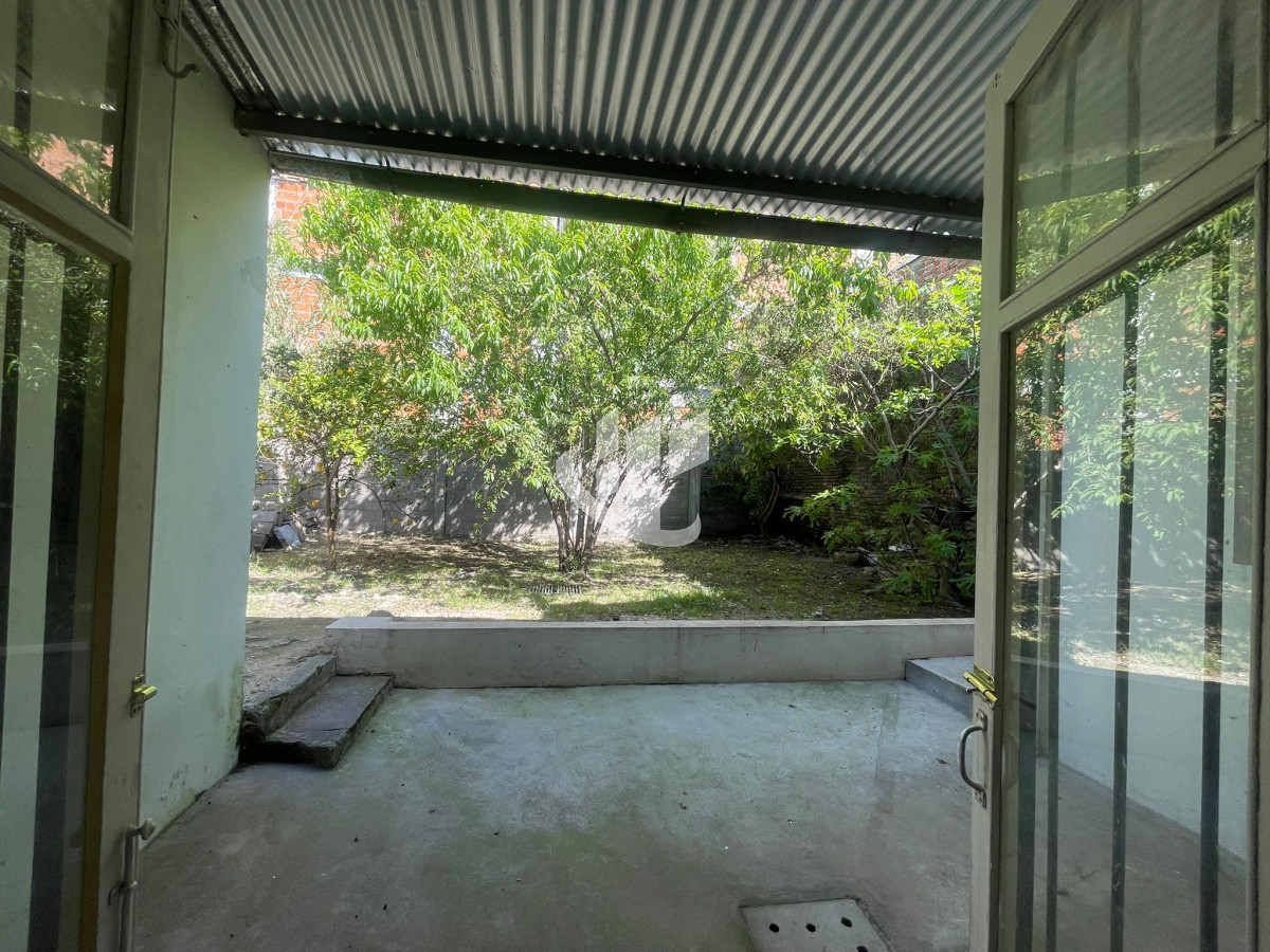 Casa ID.2221 - CASA DE 3 DORMITORIOS CON GARAJE