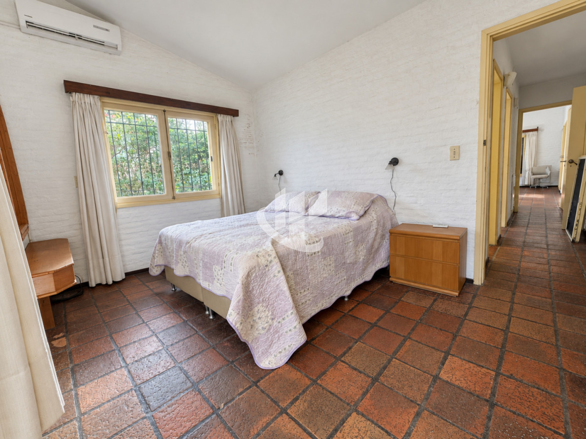 Casa ID.2057 - PUNTA DEL ESTE RINCON DEL INDIO CASA 4 DORMITORIOS PISCINA CLIMATIZADA