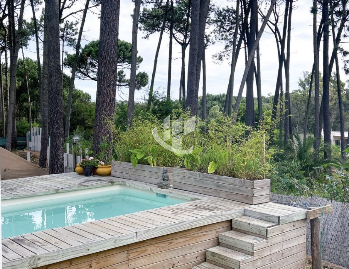 Casa ID.2814 - CASA EN EL BOSQUE 2 DORMITORIOS CON PISCINA CLIMATIZADA Y JACUZZI - BARRA VERDE