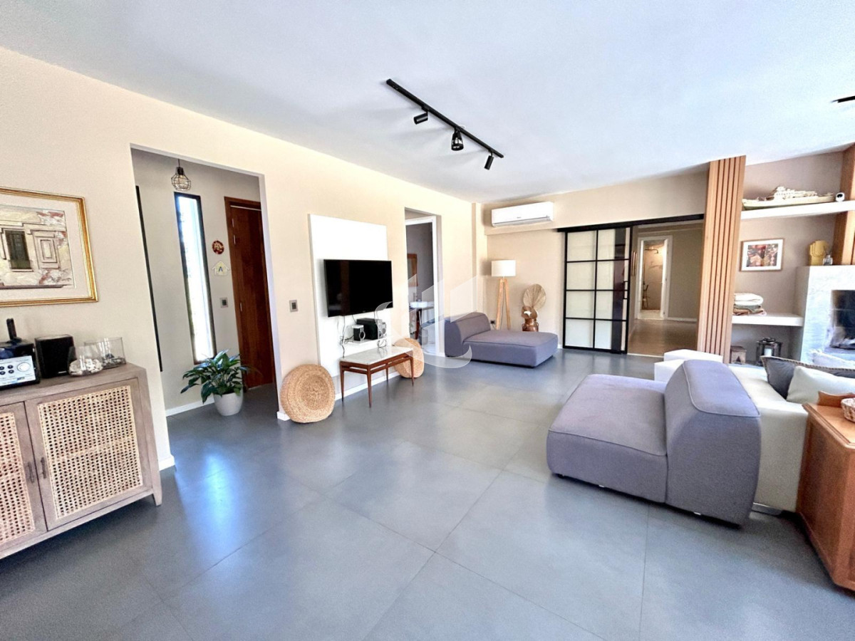 Casa ID.2899 - PUNTA DEL ESTE LUGANO HERMOSA CASA DE 4 DORMITORIOS PARRILLERO PISCINA CLIMATIZADA EN ALQUILER TEMPORAL