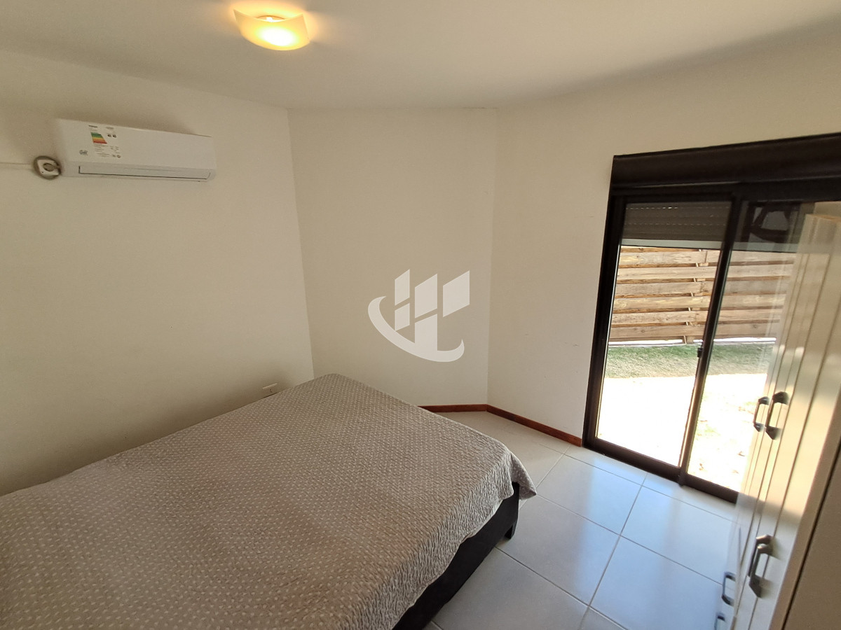 Casa ID.1626 - PUNTA DEL ESTE CANTEGRIL CASA PH EN VENTA 3 DORMITORIOS PISCINA