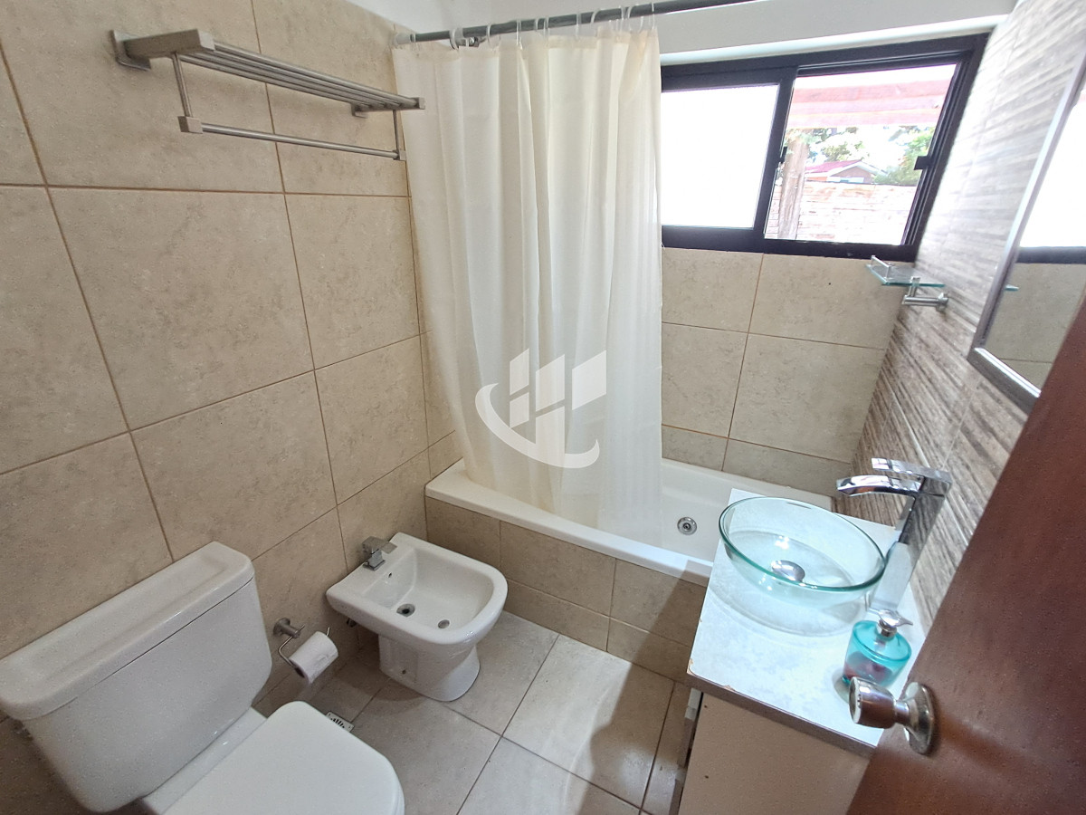 Casa ID.1626 - PUNTA DEL ESTE CANTEGRIL CASA PH EN VENTA 3 DORMITORIOS PISCINA