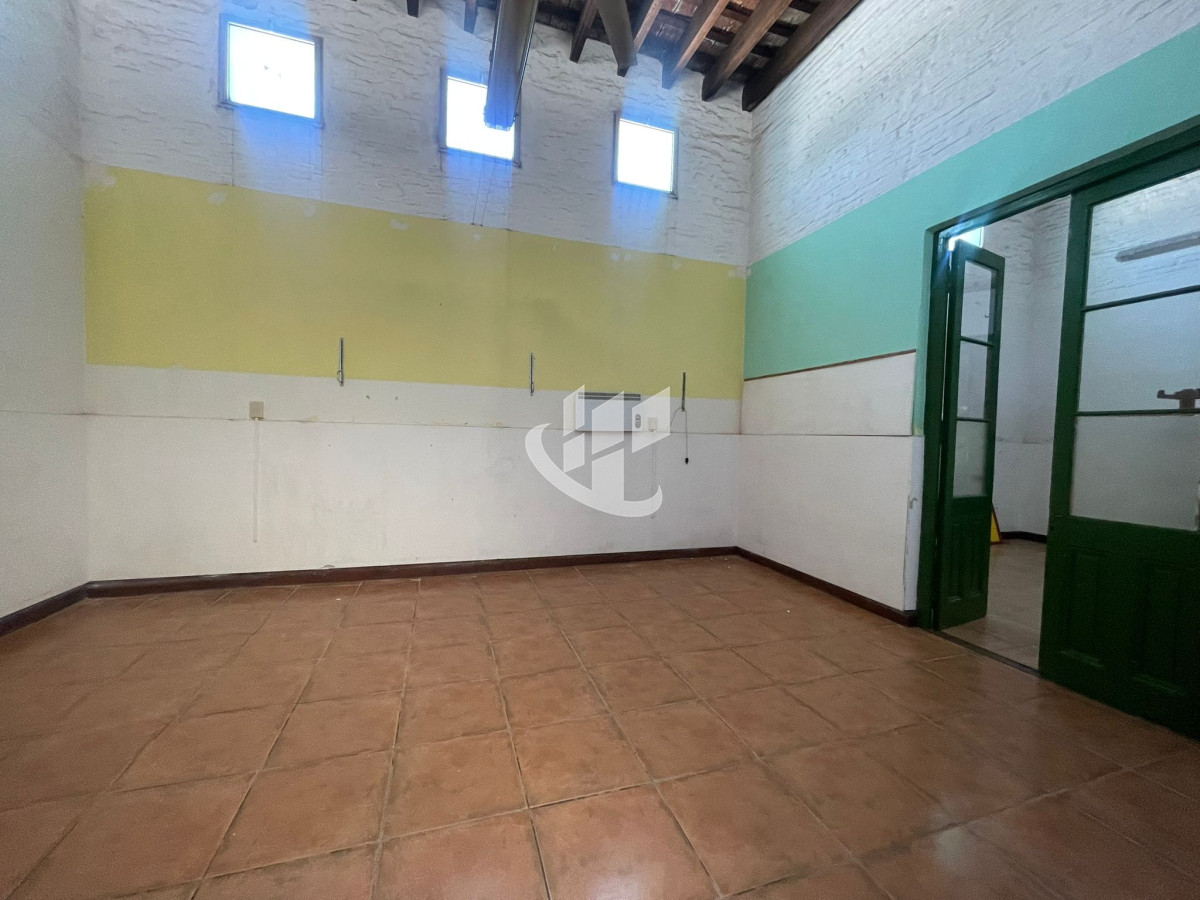 Casa ID.2062 - CASA IDEAL PARA INSTITUTO, CAIF, OFICINAS