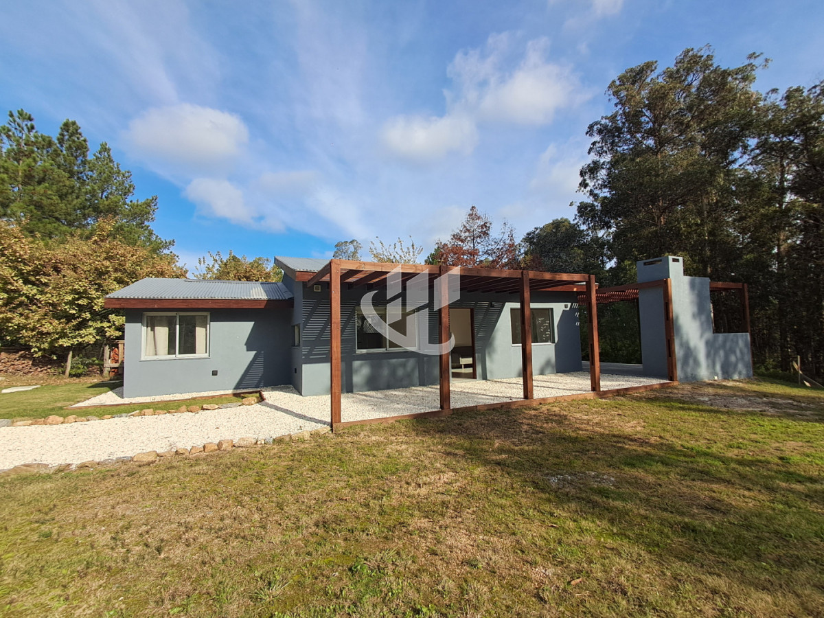 Casa ID.1755 - LA BARRA EL TESORO CASA PH CON 1000 M DE TERRENO 3 DORMITORIOS EN VENTA A ESTRENAR