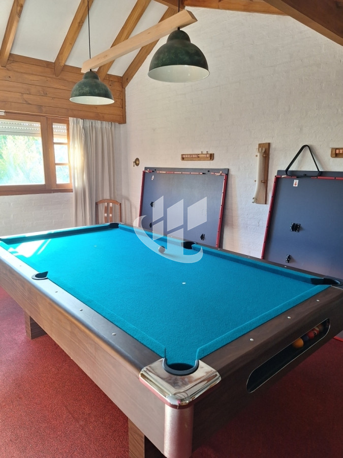 Casa ID.978 - ALQUILER CASA  ANUAL PUNTA DEL ESTE   MODERNA ,PISCINA CLIMATIZADA 