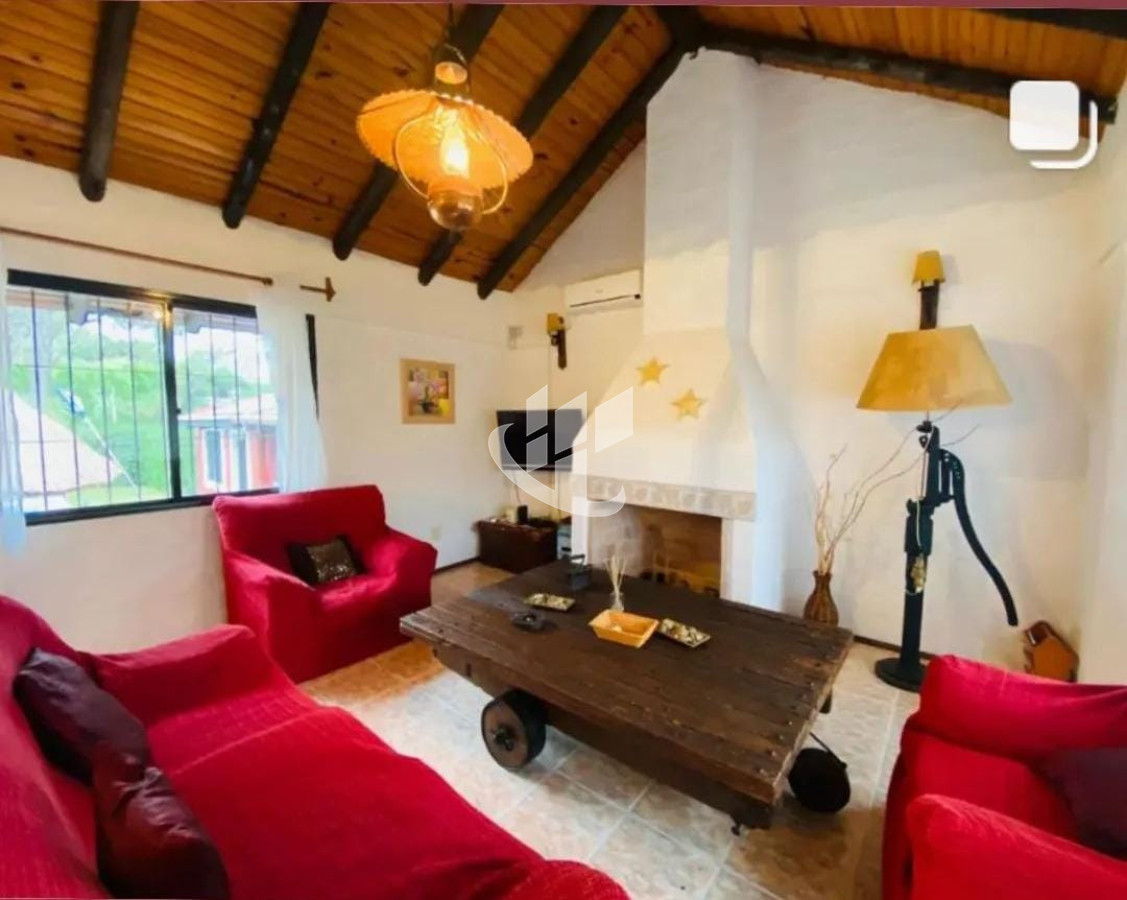 Casa ID.2955 - PUNTA BALLENA TIO TOM CASA DE 4 SUITES PISCINA A METROS DEL MAR EN ALQUILER