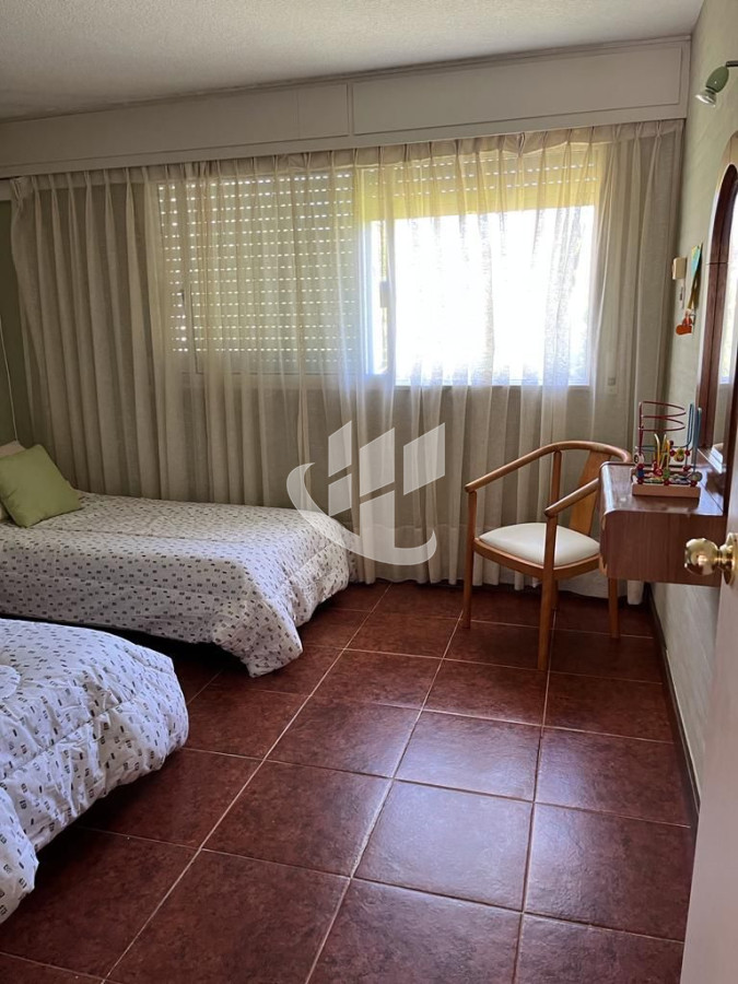 Casa ID.1680 - Alquiler de verano, 4 dormitorios, 3 baños, piscina climatizada, Mansa, Punta del Este