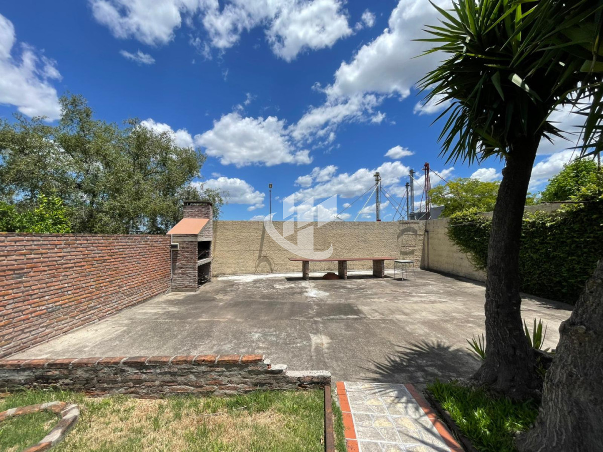 Casa ID.2396 - CASA EN MERCEDES