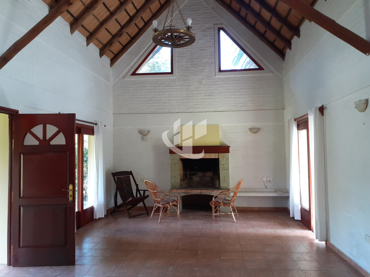 Casa ID.1883 - - PROXIMO INGRESO - HERMOSA CASA DE 3 DORMITORIOS