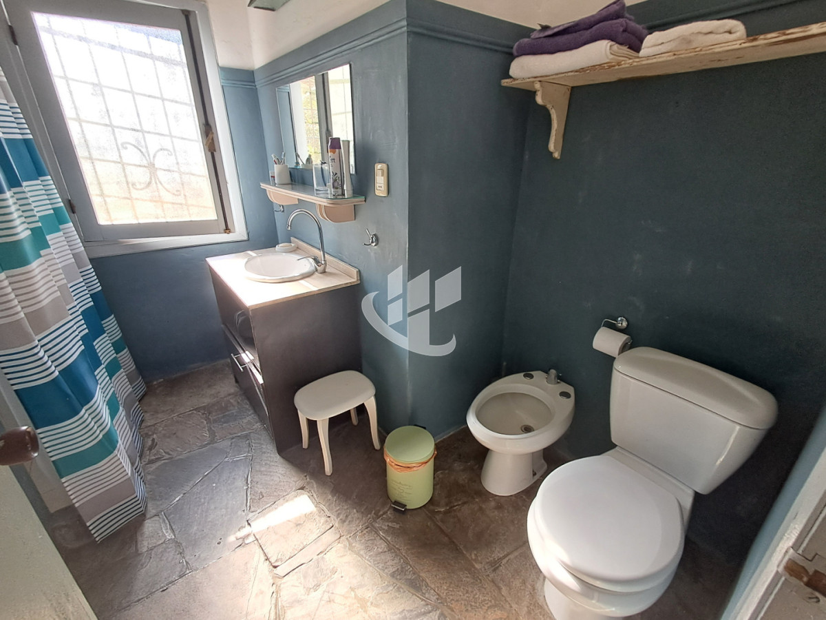 Casa ID.2470 - PUNTA DEL ESTE PINARES CASA DE 3 DORMITORIOS Y PARRILLERO EN VENTA