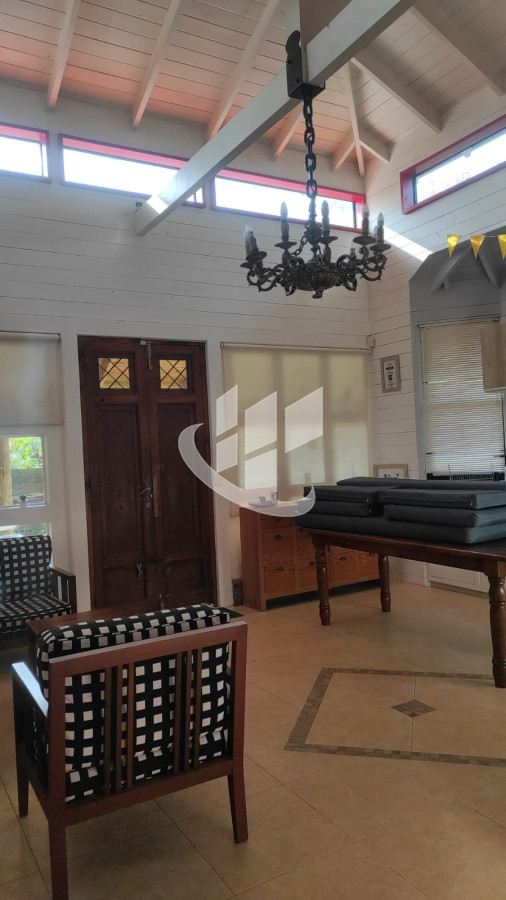 Casa ID.1545 - PUNTA DEL ESTE LA BARRA CASA DE 3 DORMIRORIOS CON PARRILLERO