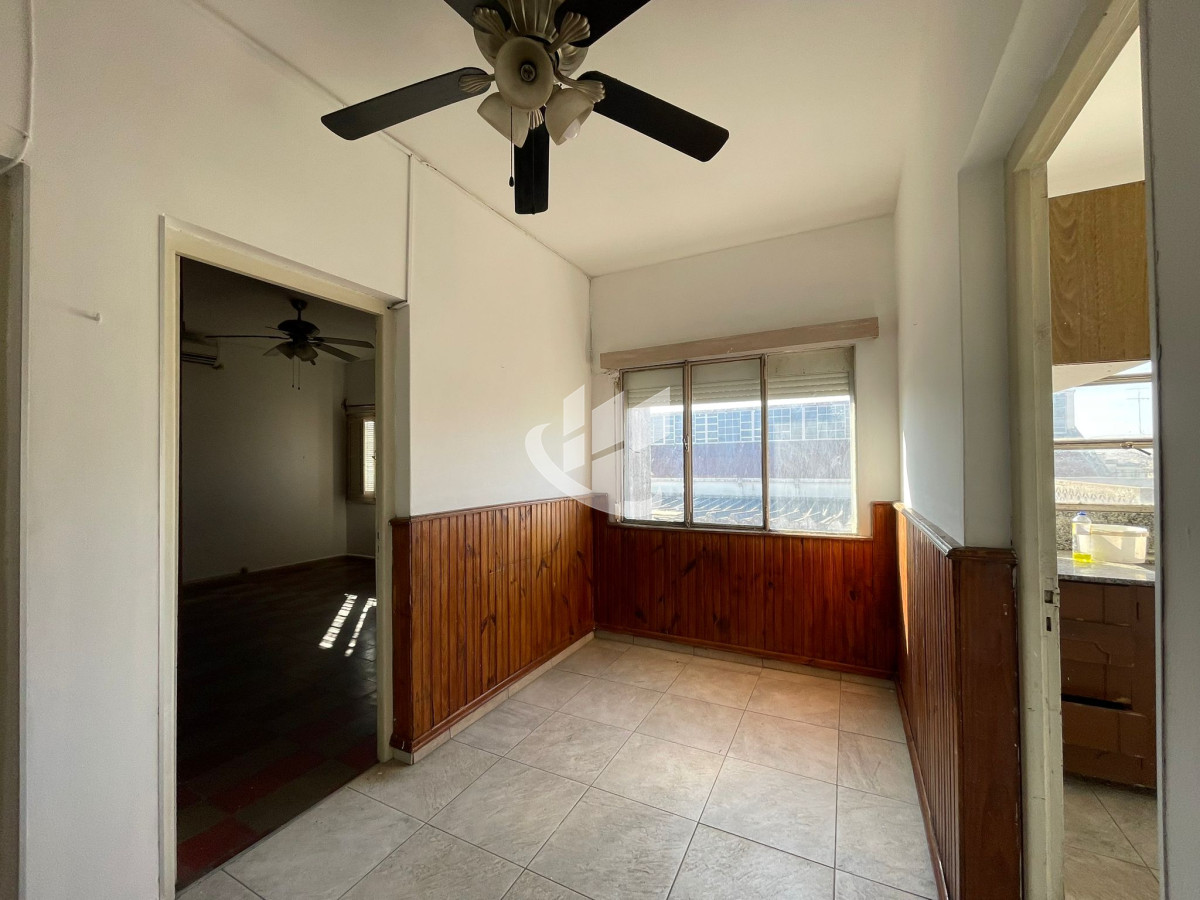 Casa ID.125 - CASA EN MUY BUEN ESTADO DESARROLLADA EN PLANTA ALTA