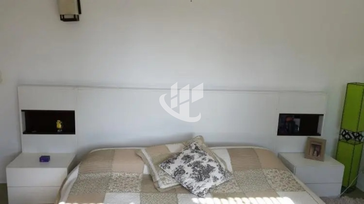 Casa ID.1949 - PUNTA DEL ESTE MANSA A 600 M DEL MAR CASA DE 6 DORMITORIOS PISCINA