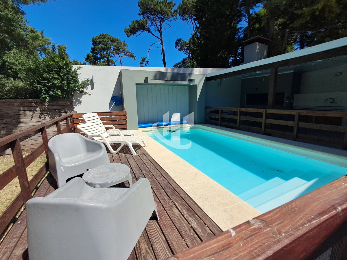 Casa ID.1626 - PUNTA DEL ESTE CANTEGRIL CASA PH EN VENTA 3 DORMITORIOS PISCINA