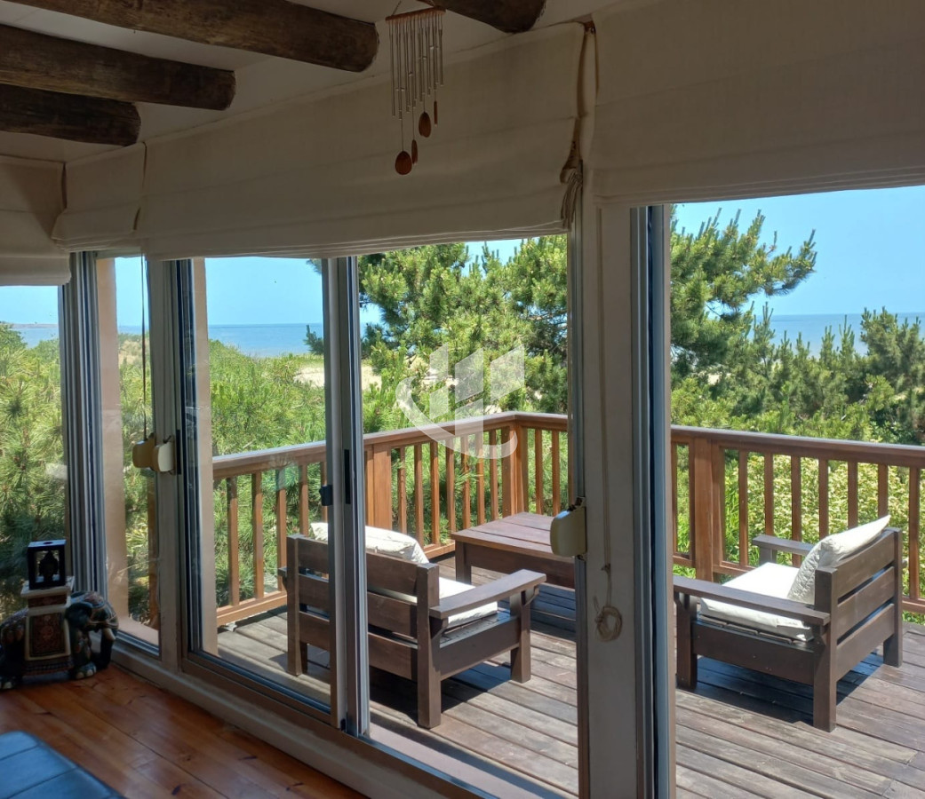 Casa ID.2538 - PUNTA DEL ESTE TIO TOM CASA DE 4 DORMITORIOS PISCINA HERMOSA VISTA !