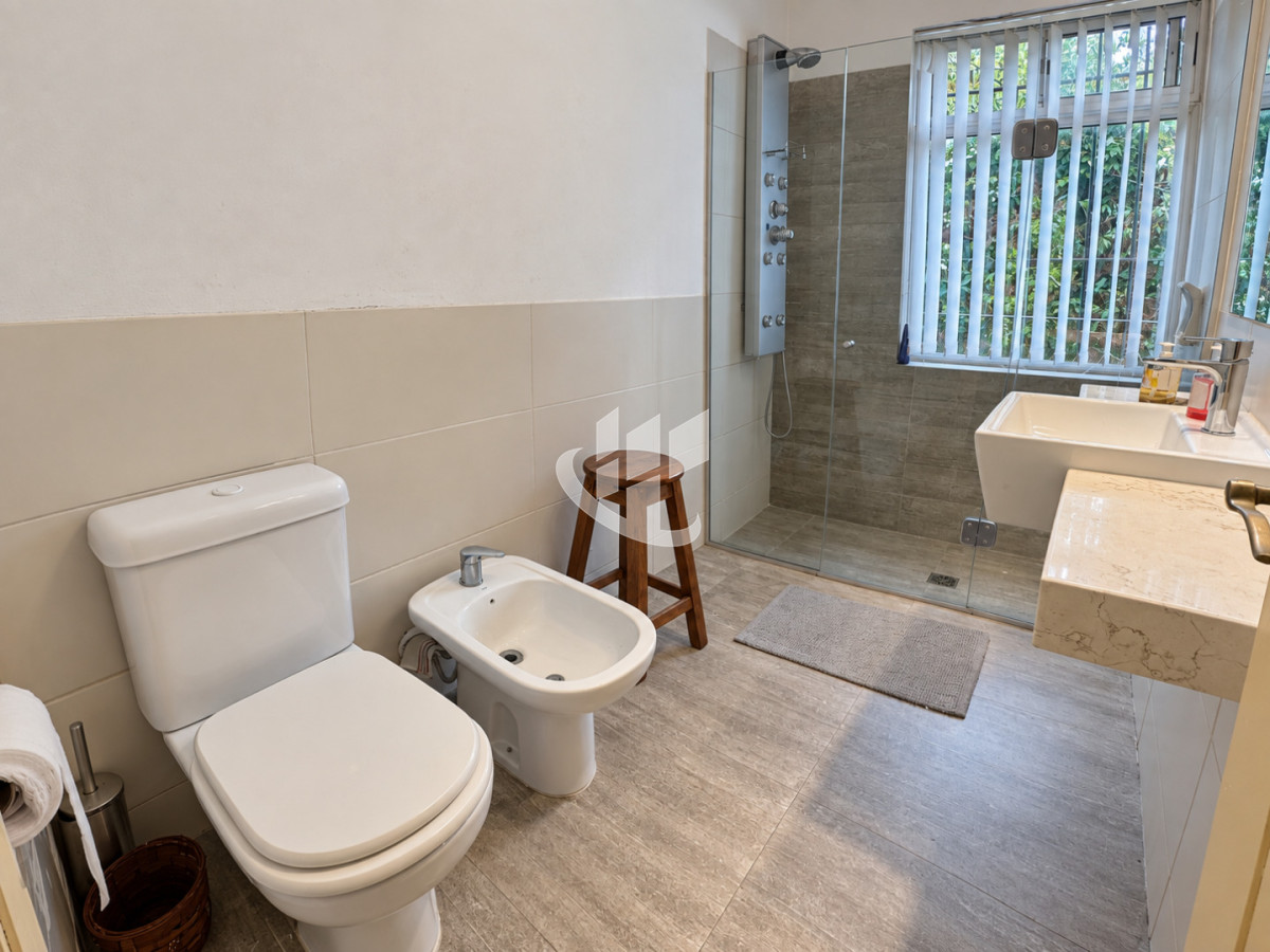 Casa ID.2057 - PUNTA DEL ESTE RINCON DEL INDIO CASA 4 DORMITORIOS PISCINA CLIMATIZADA