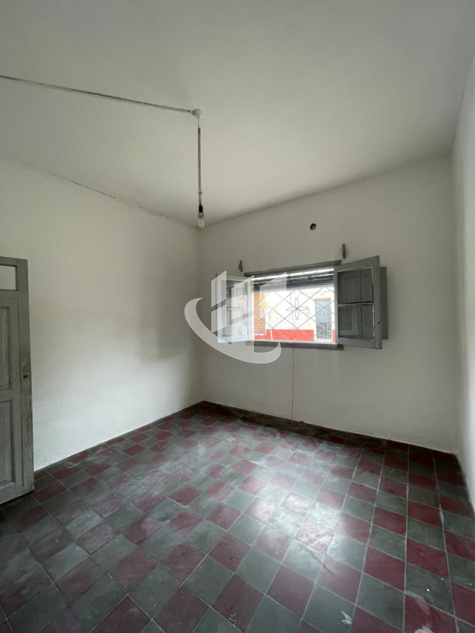 Casa ID.902 - - PROXIMO INGRESO - CASA A 3 CUADRAS DE LA RAMBLA