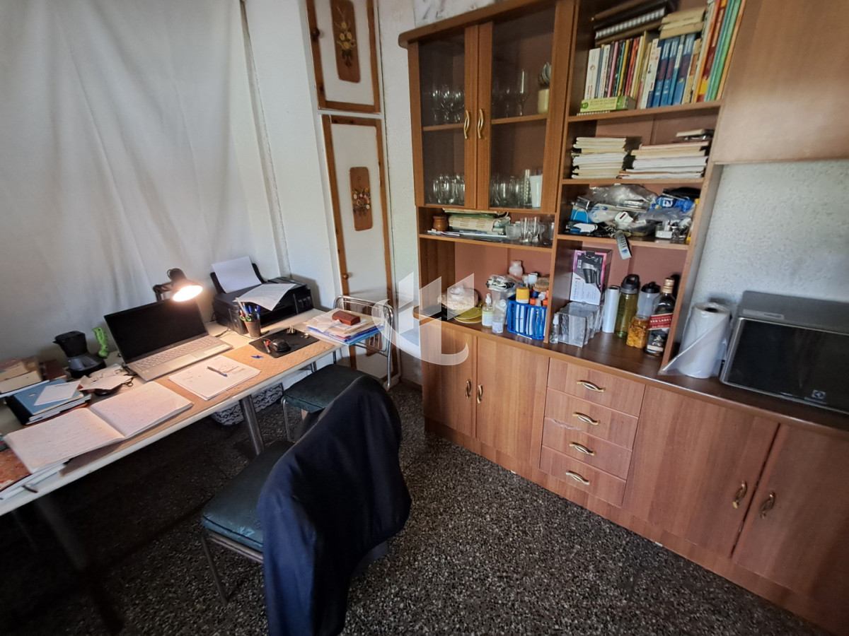 Casa ID.2532 - PUNTA DEL ESTE LAS DELICIAS GRAN CASA DE 5 DORMITORIOS PISCINA CANCHA DE PADLE EN VENTA