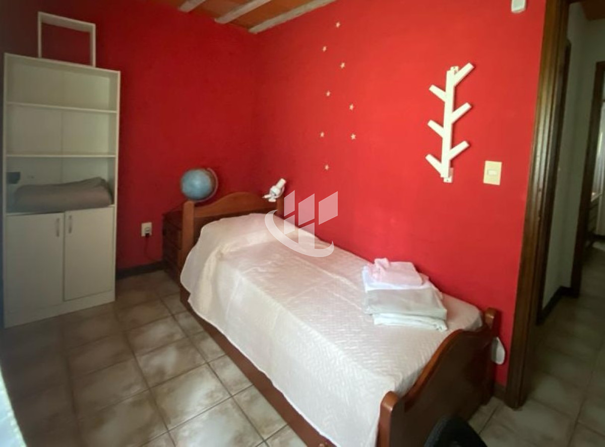 Casa ID.2404 - Casa, 3 dormitorios, club del lago, Punta Ballena