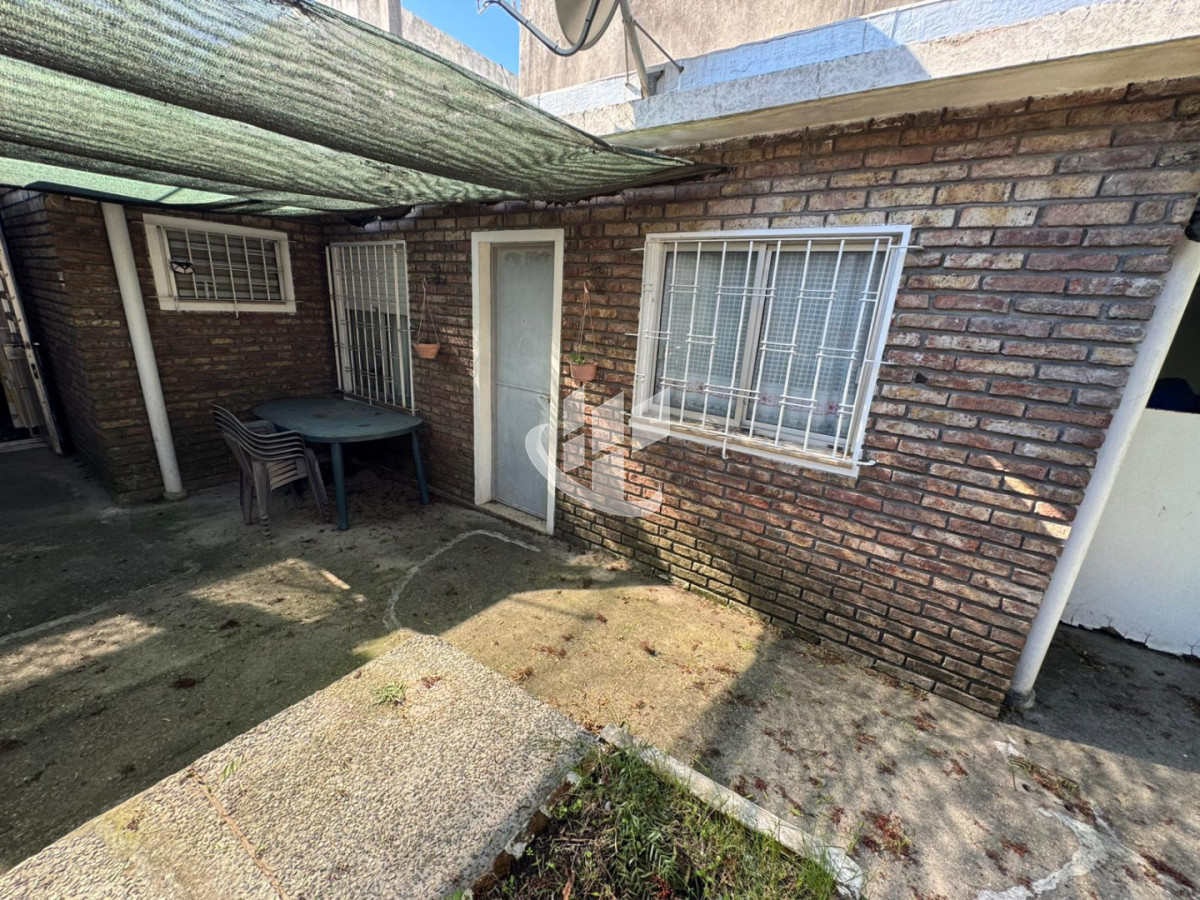 Casa ID.2812 - Venta Casa 2 Dormitorios mas Monoambiente Aires Puros