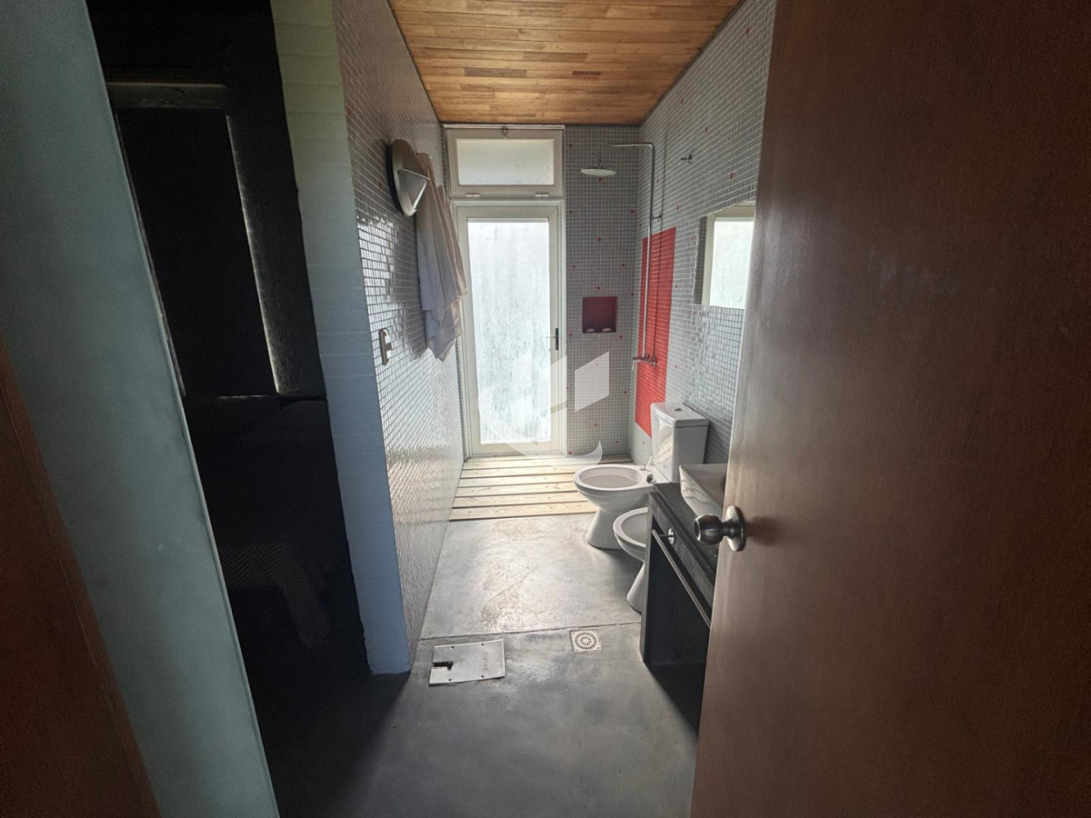 Casa ID.2390 - CASA ALQUILER TEMPORARIO - PUNTA DEL ESTE - LAGUNA DE LOS CISNES