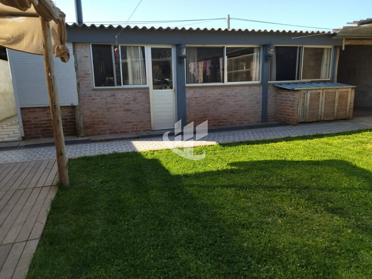 Casa ID.1274 - VENDO