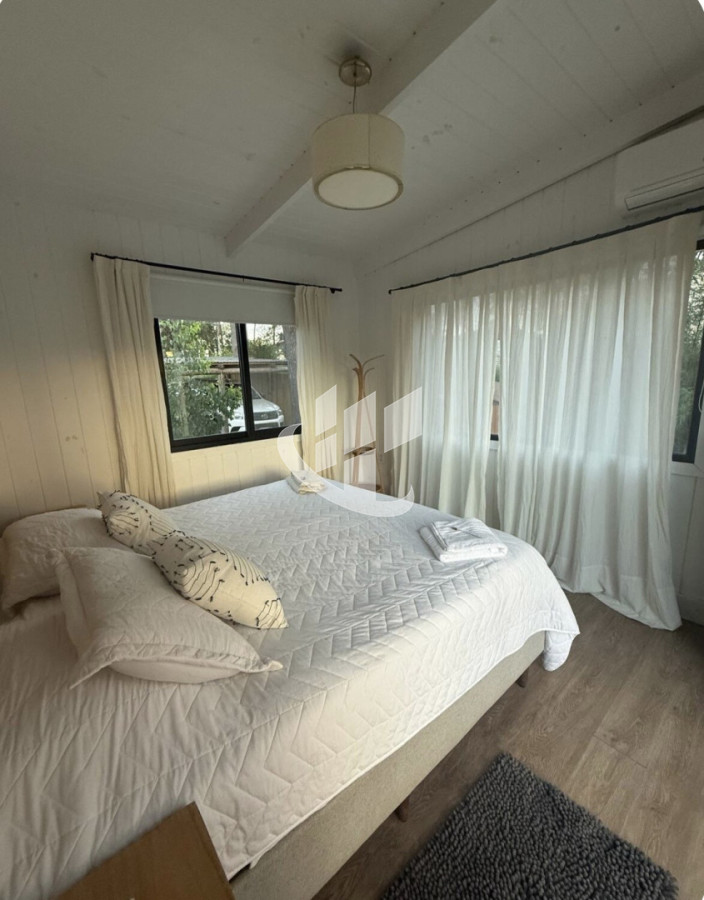 Casa ID.2814 - CASA EN EL BOSQUE 2 DORMITORIOS CON PISCINA CLIMATIZADA Y JACUZZI - BARRA VERDE