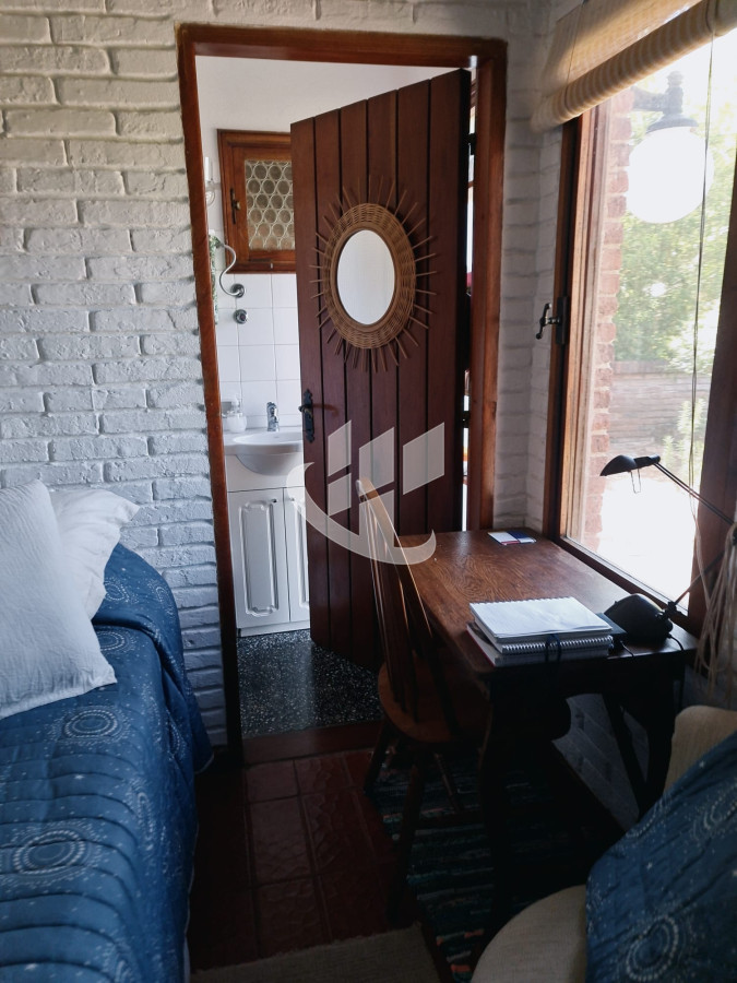 Casa ID.1208 - VENDO
