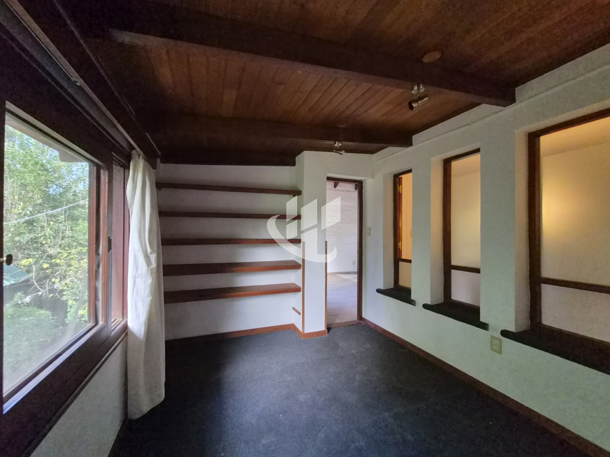 Casa ID.2583 - CASA EN EXCELENTE CONDICIONES, LISTA PARA INGRESAR
