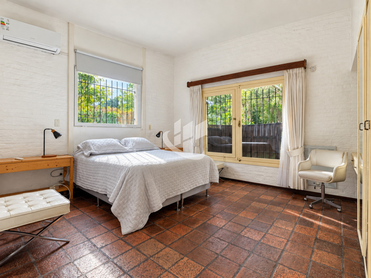 Casa ID.2057 - PUNTA DEL ESTE RINCON DEL INDIO CASA 4 DORMITORIOS PISCINA CLIMATIZADA