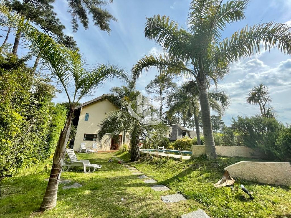 Casa ID.1846 - Casa alquiler anual.