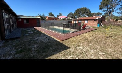 Casa en Venta y Alquiler anual.