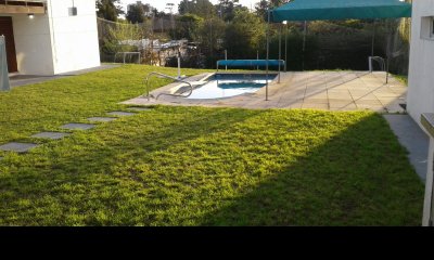 Venta, Casa, 3 dormitorios, zona colegios, Jardines De Cordoba, Punta del Este