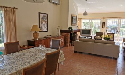 Casa en Venta de 4 dormitorios en zona Mansa - Punta del Este