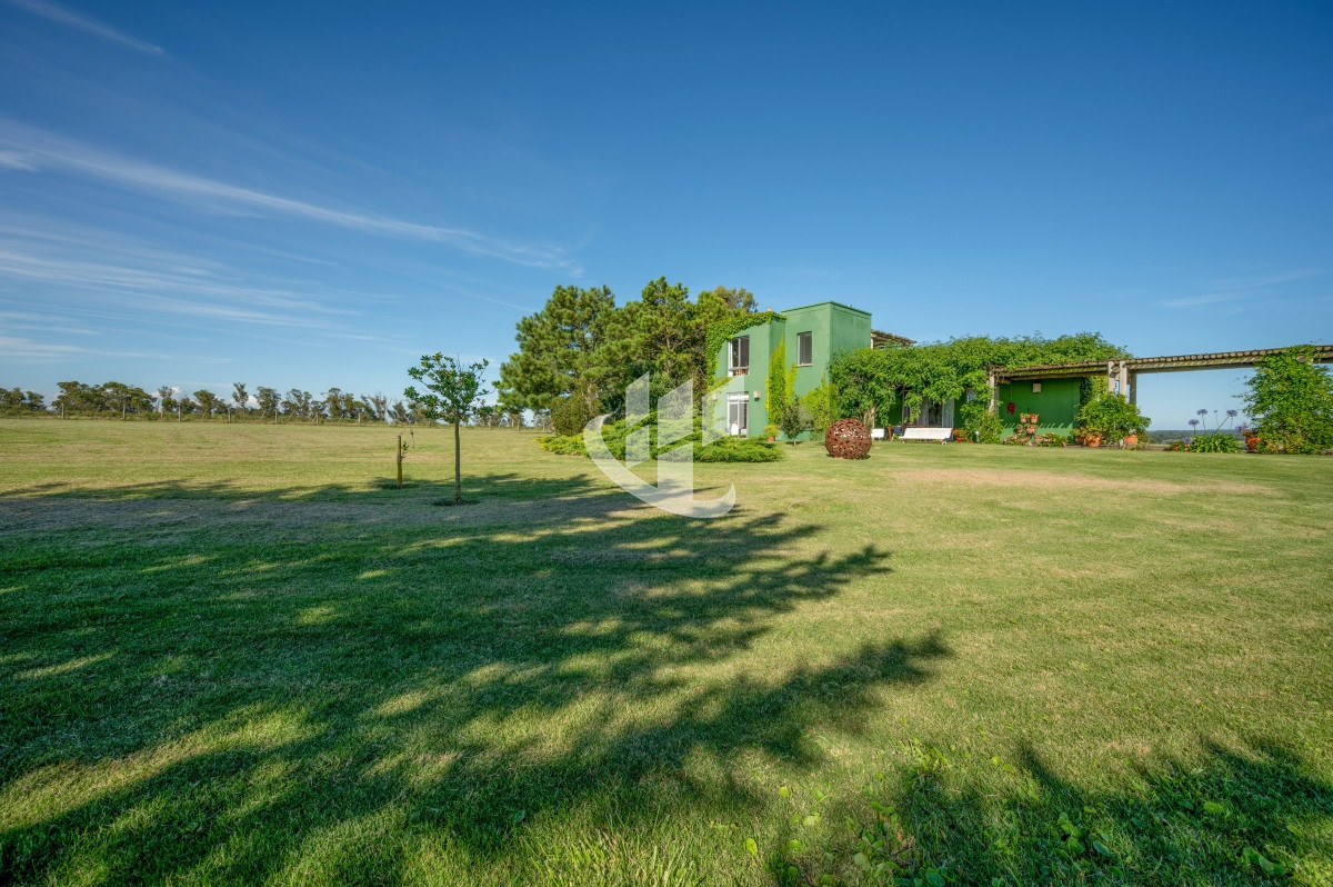 Chacra ID.940 - CHACRA EN VENTA, 5 DORMITORIOS, PISCINA, VISTA, ZONA ATCHUGARRY, JOSE INACIO