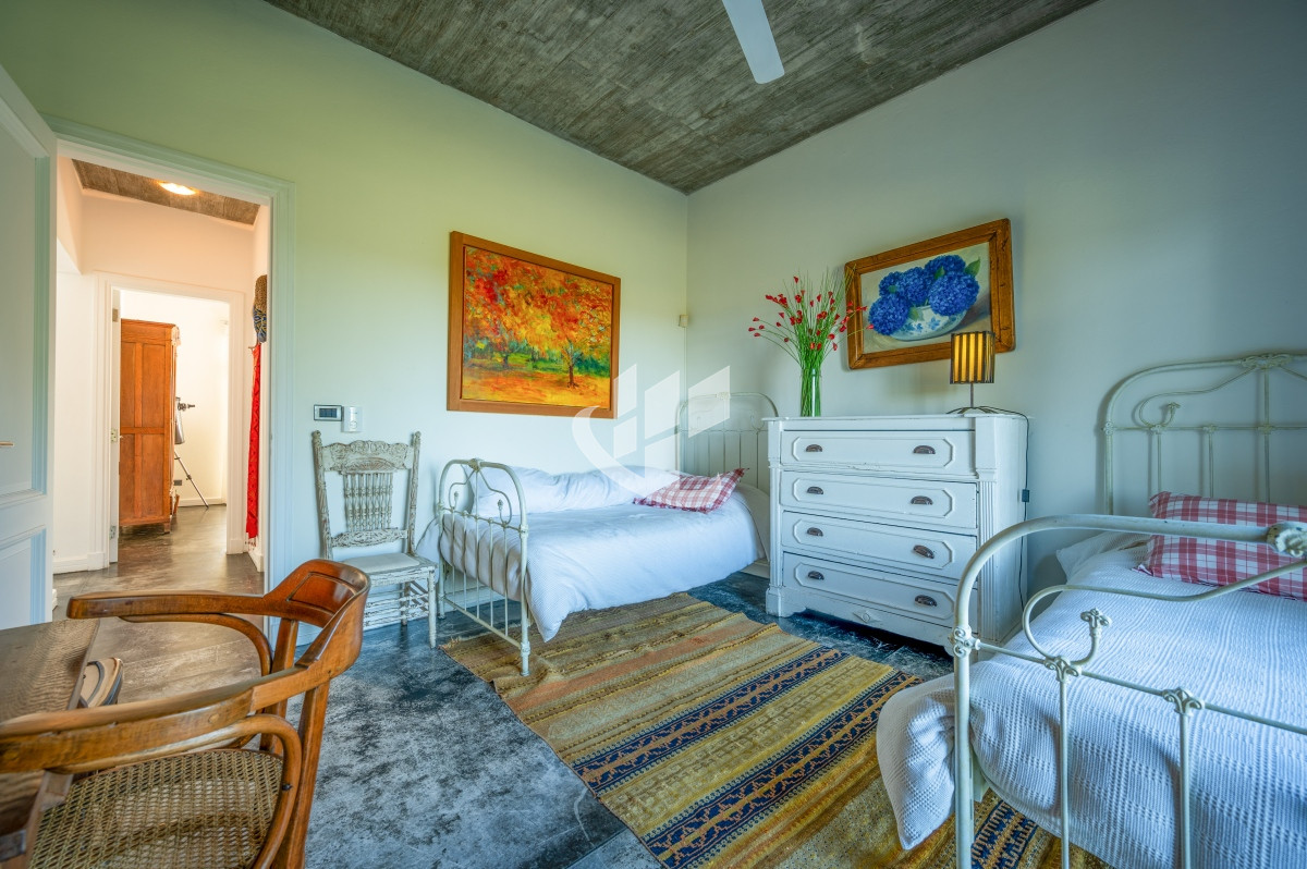 Chacra ID.940 - CHACRA EN VENTA, 5 DORMITORIOS, PISCINA, VISTA, ZONA ATCHUGARRY, JOSE INACIO