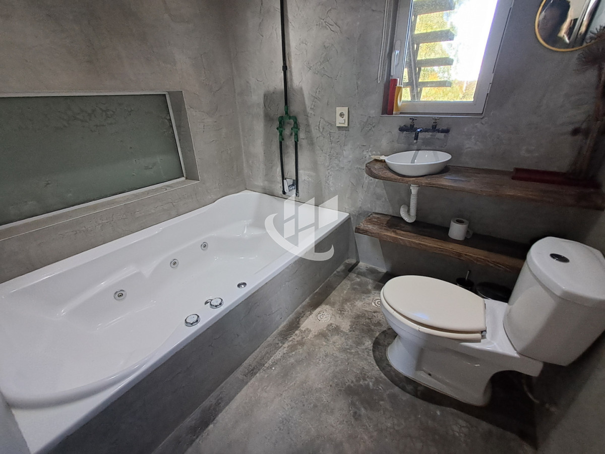 Chacra ID.2613 - MANANTIALES CAMINO MEDELLIN CHACRA CON 4 SUITES PISCINA PARRILLERO CASA DE HUESPEDES EN 5 HAS