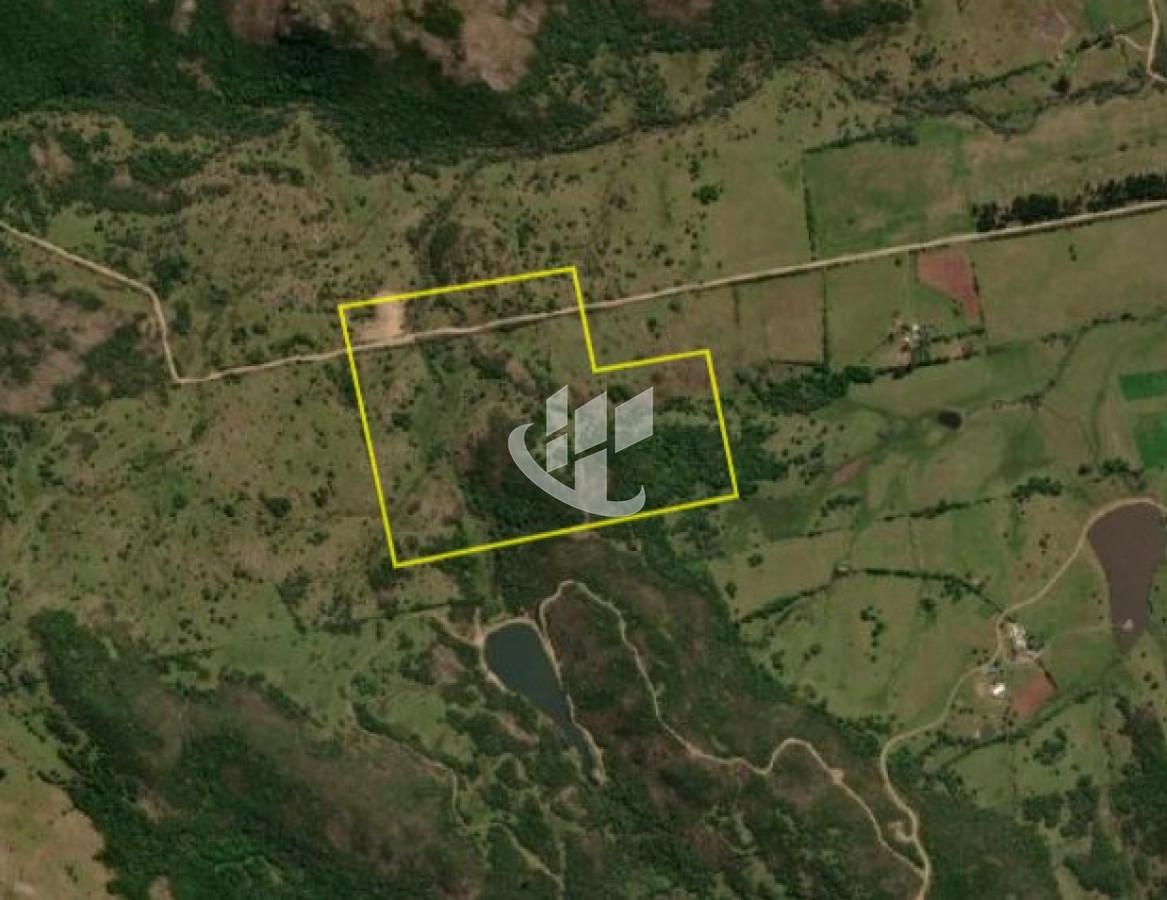 Campo Ref.2004 - Venta campo con vistas a los cerros y monte nativo, Pueblo Eden, Maldonado