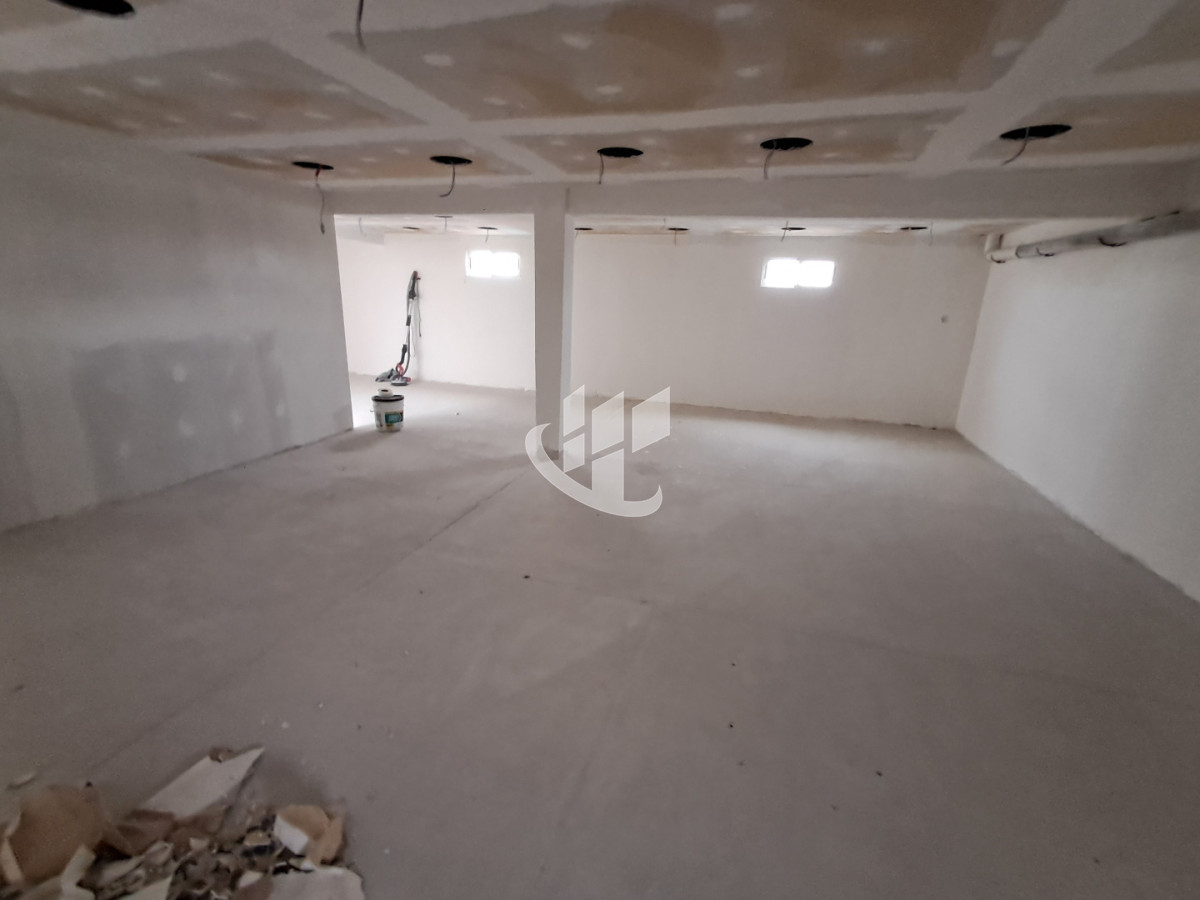 Local Comercial ID.2624 - MALDONADO CENTRO LOCAL COMERCIAL EN 3 PLANTAS 500 M2