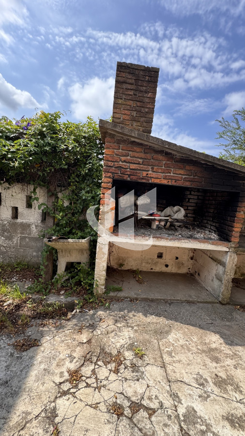 Local Comercial ID.1729 - Local con dos casas.