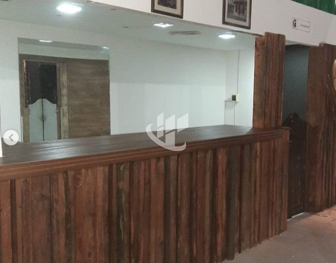 Local Comercial ID.1879 - MALDONADO CENTRO AMPLIO LOCAL DE 300 M2 