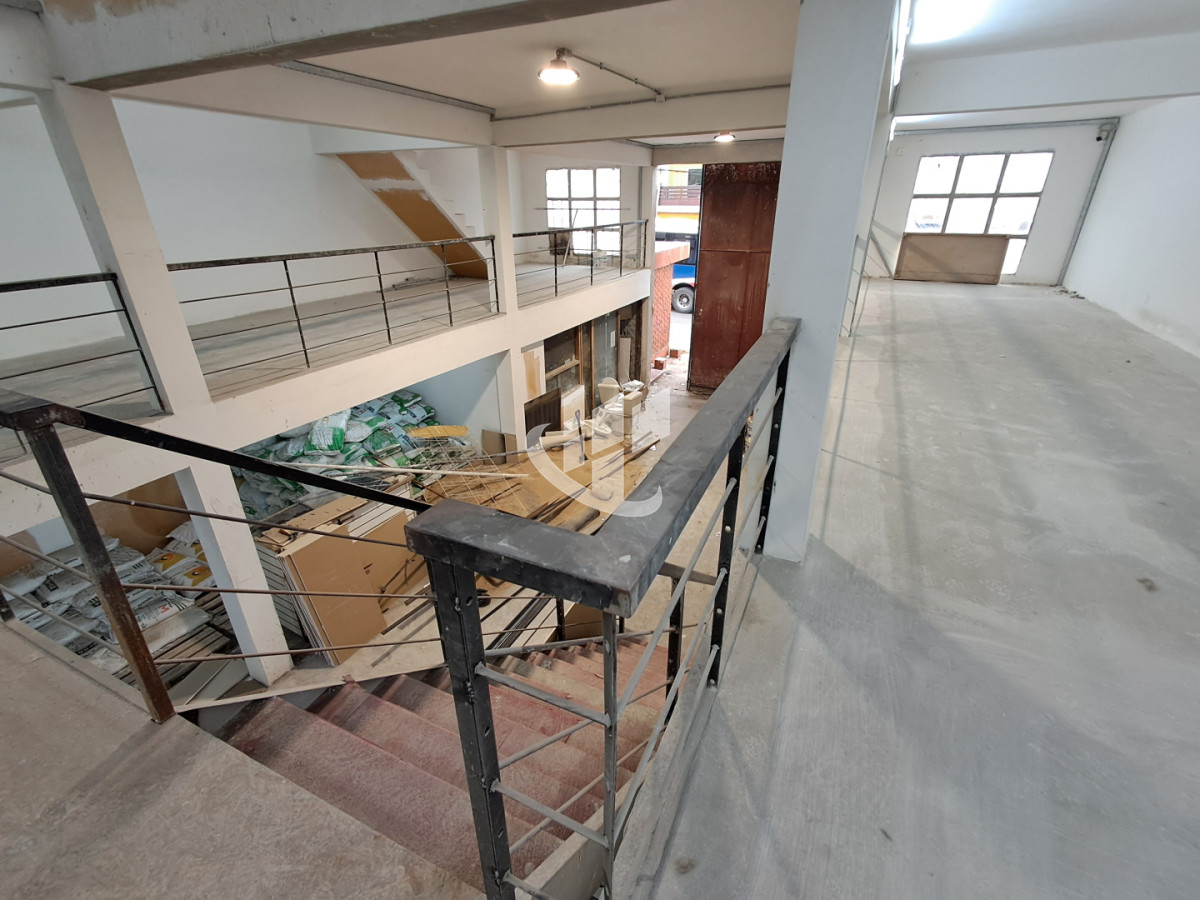 Local Comercial ID.2624 - MALDONADO CENTRO LOCAL COMERCIAL EN 3 PLANTAS 500 M2